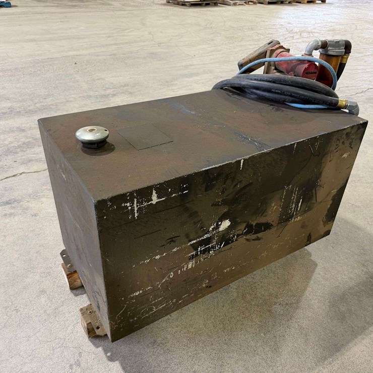 Full Transport Tank, Fill-Rite 20GPM Pump - Pasco, WA