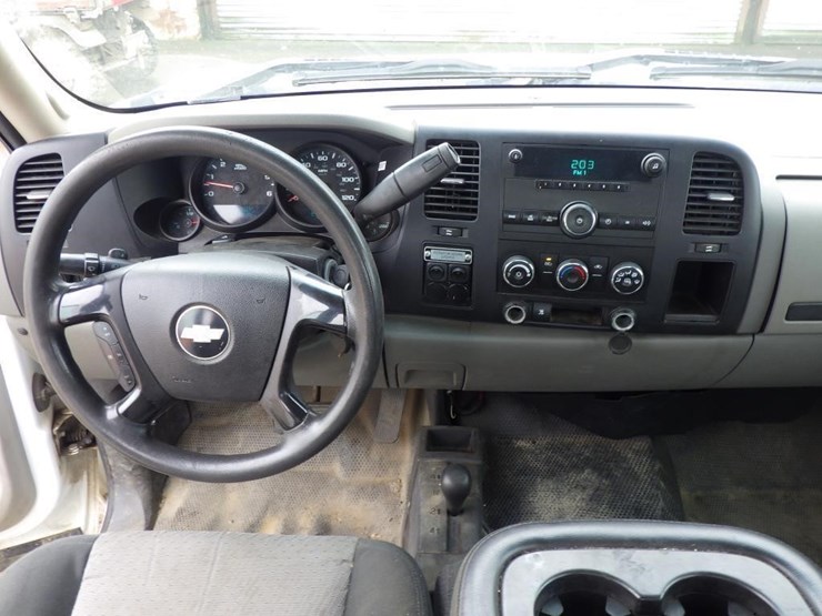 2008-chevrolet-1500-image-9