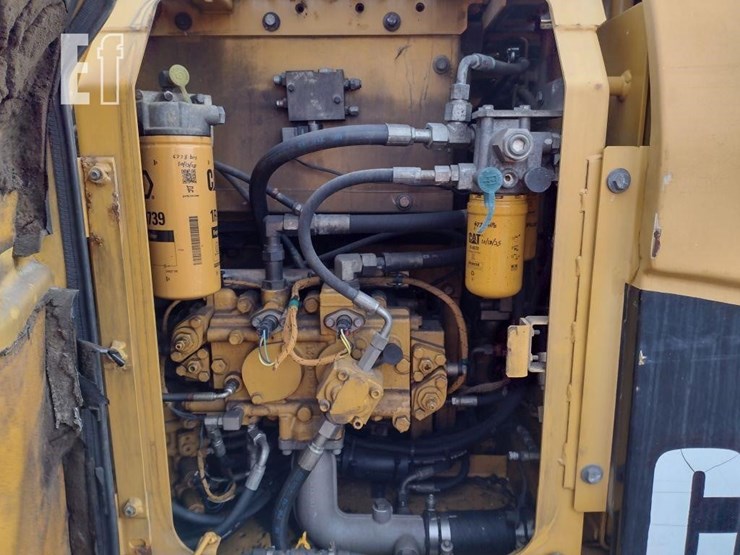 2010-caterpillar-312d-image-46