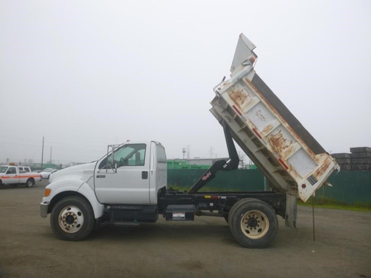 2008-ford-f650-image-7