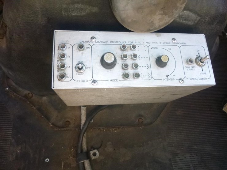 2001-international-4900-image-13