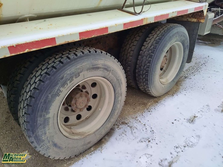 2014-western-star-4700-image-10