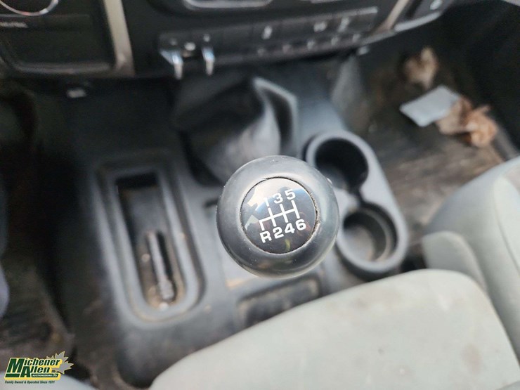 2017-dodge-3500-image-23