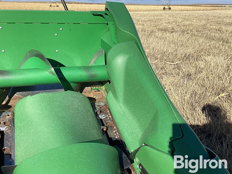 2022-john-deere-c16r-image-19