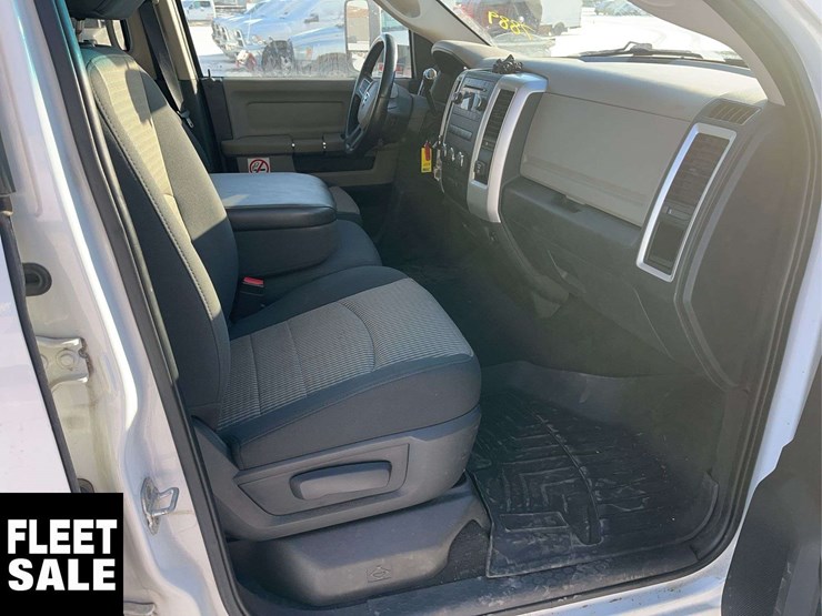 2011-ram-1500-lone-star-image-18