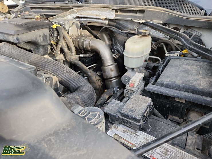 2017-gmc-sierra-3500hd-image-36