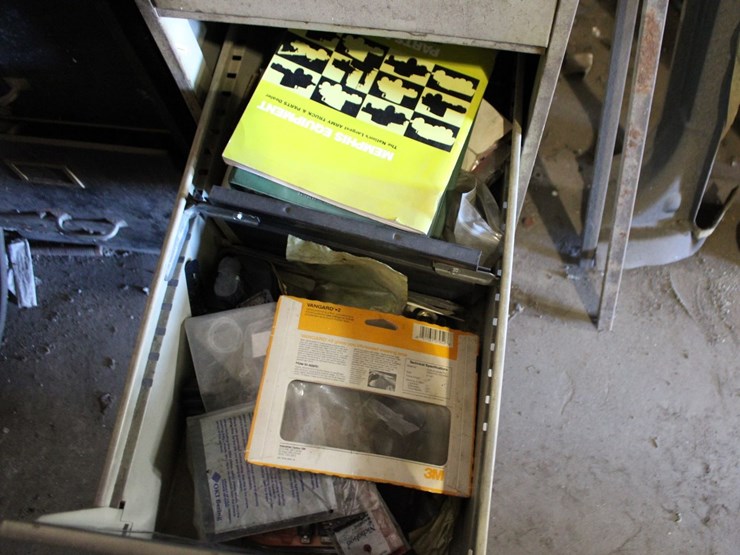 two-filing-cabinets-with-content-image-2