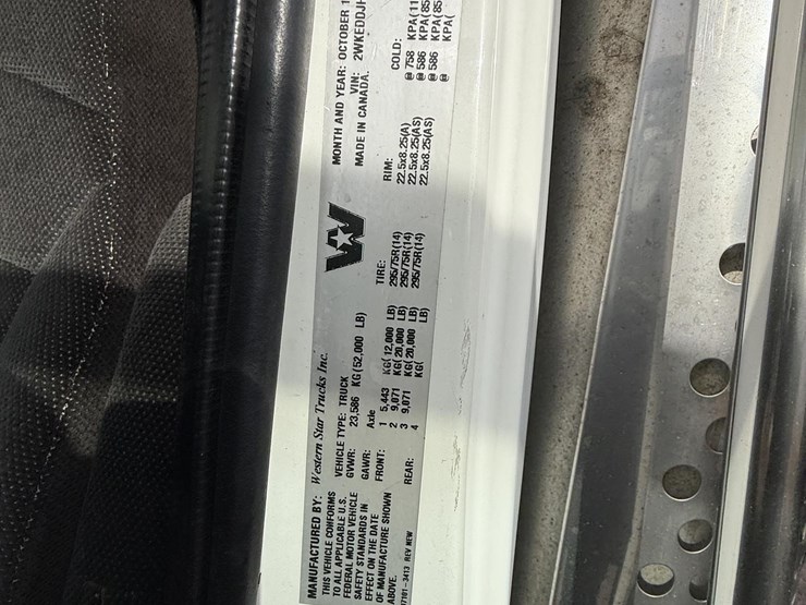 2000-western-star-4900ex-image-27