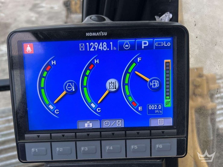 2015-komatsu-pc360-image-16