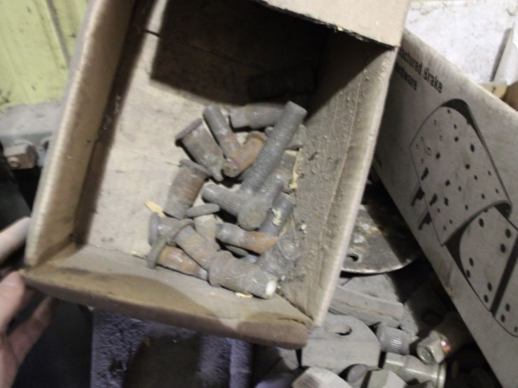 shop-table-with-content-image-3