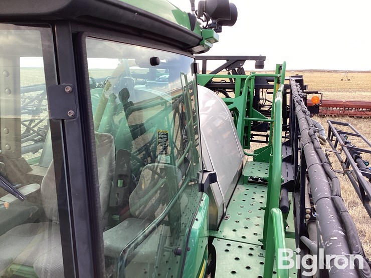 2011-john-deere-4730-image-17
