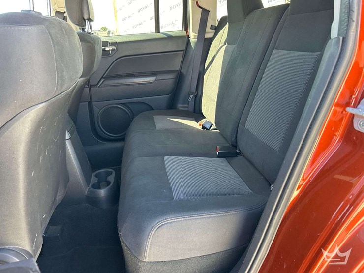 2012-jeep-patriot-image-22