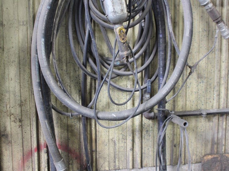 lot-of-various-hoses-image-3
