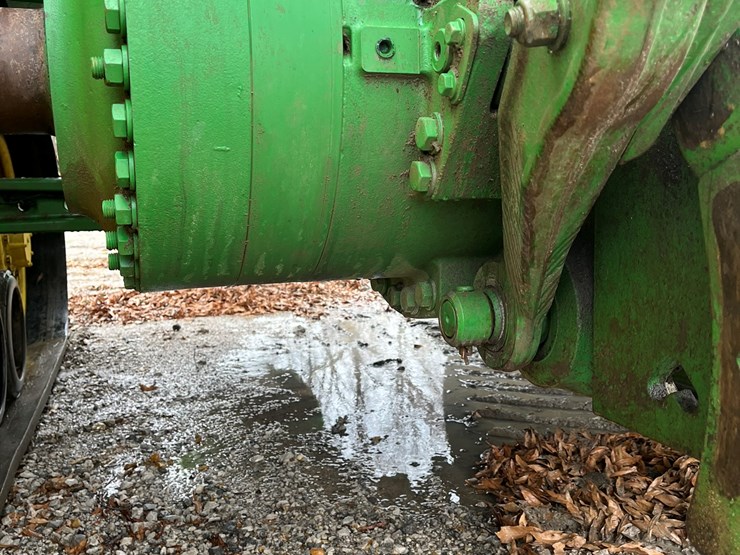 2014-john-deere-8370rt-image-48