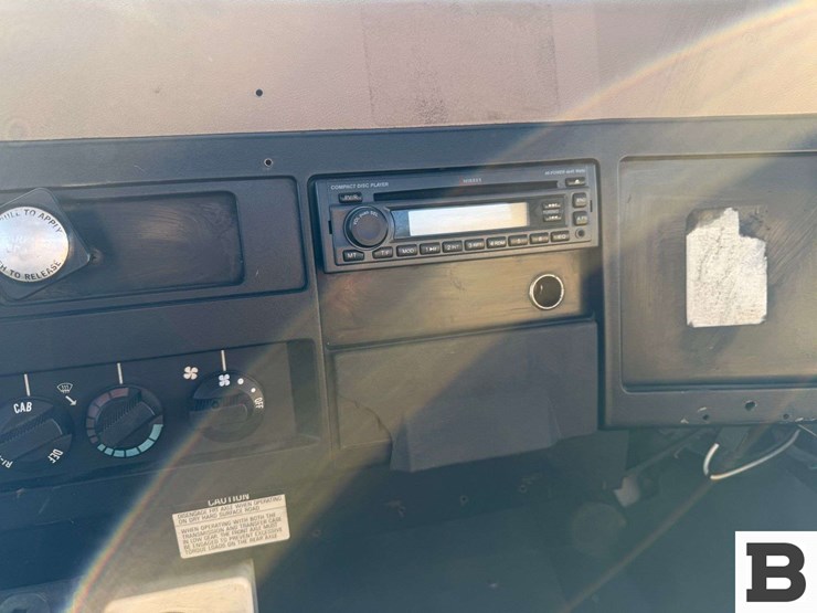 1992-international-4800-image-47