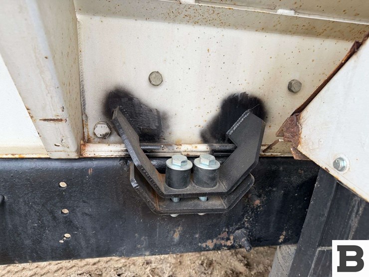 international-4400-image-48