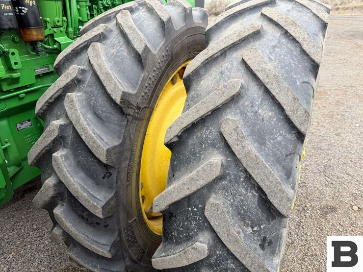 2012-john-deere-8335r-image-59