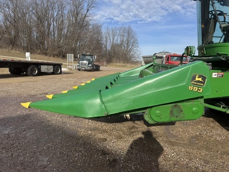 john-deere-693-image-3