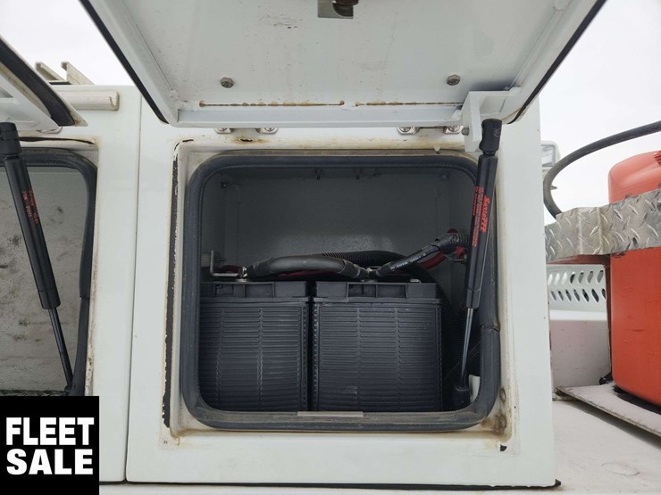 2014-ram-4500-slt-image-47