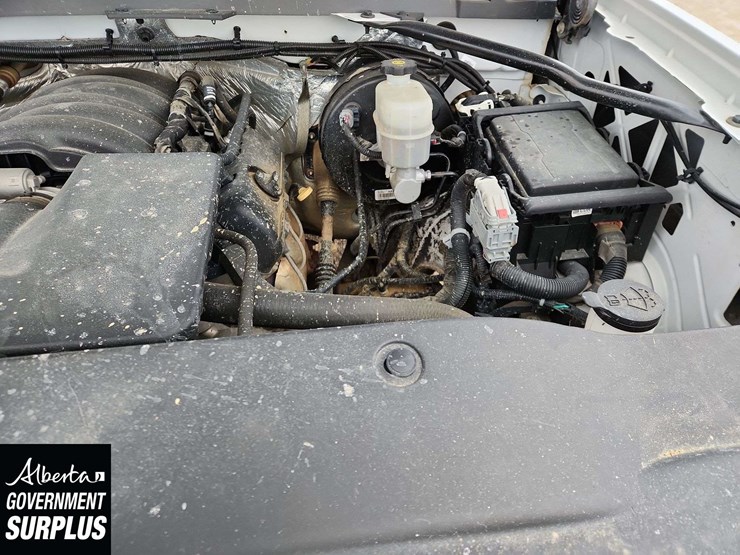 2017-chevrolet-silverado-1500-image-31