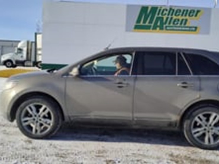 2012-ford-edge-image-5