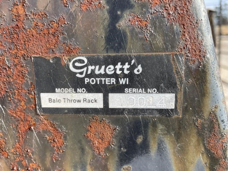 gruett's-hay-wagon-cage-image-4