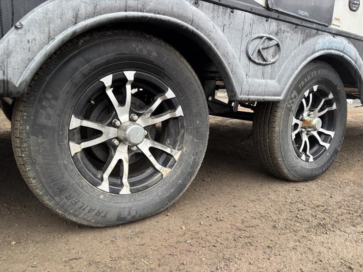 2020-bullet-bl243bhsw20-travel-trailer-image-21