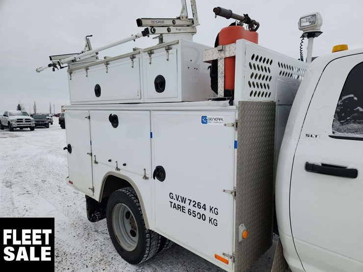 2014-ram-4500-slt-image-31