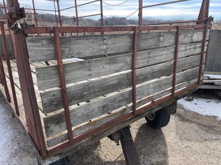 16'-hay-wagon-on-knowles-running-gear-image-3