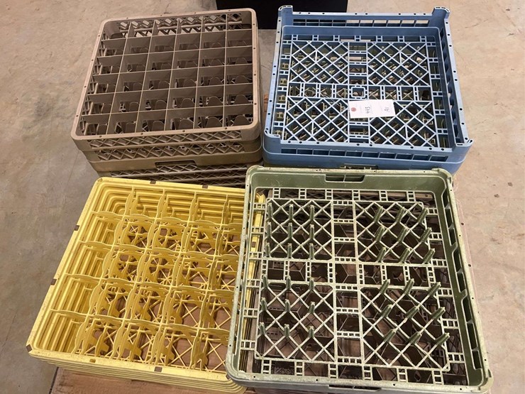 pallet-of-carrying-crates-image-3