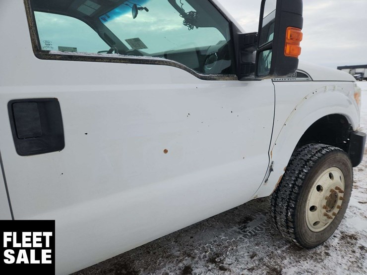 2013-ford-f450-image-40