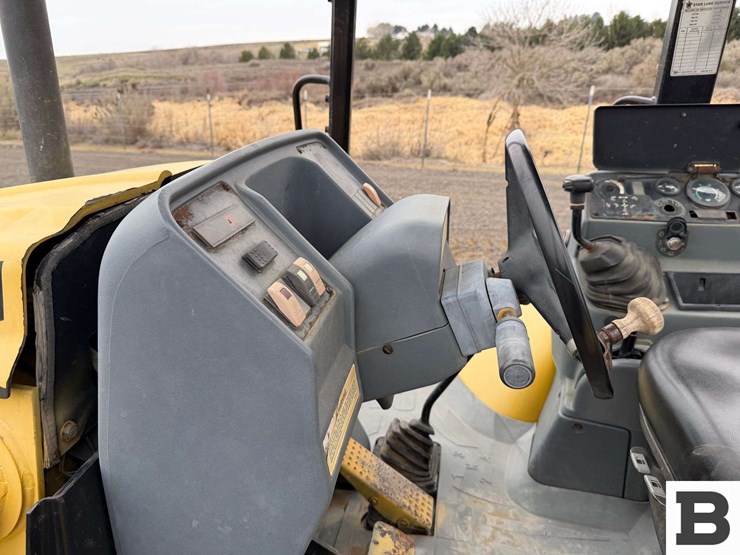 1998-caterpillar-416c-image-59