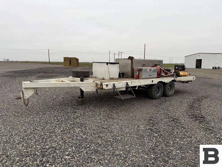 custom-flatbed-image-4