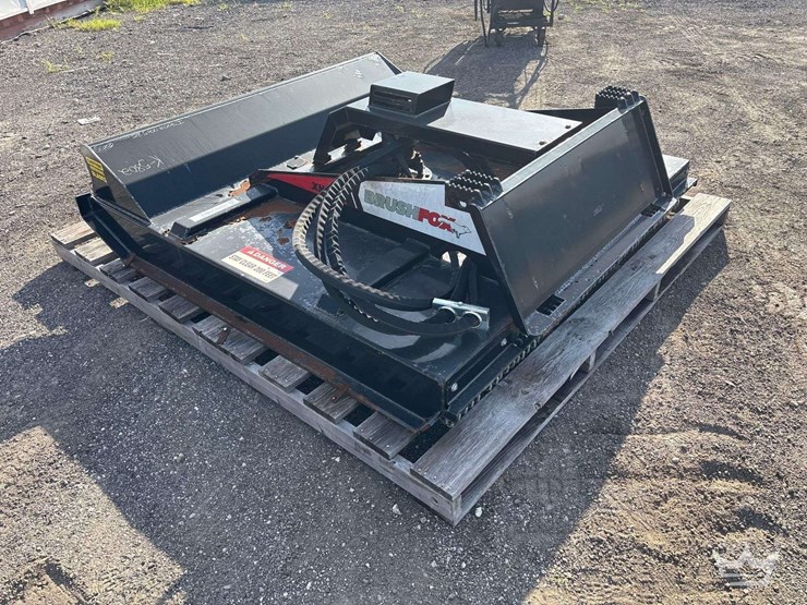 2025-brushfox-xhd72-72in-rotary-brush-cutter-skid-steer-attachment-image-9