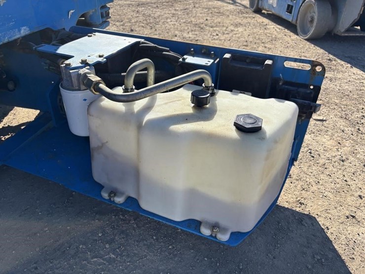 genie-gs1930-image-13