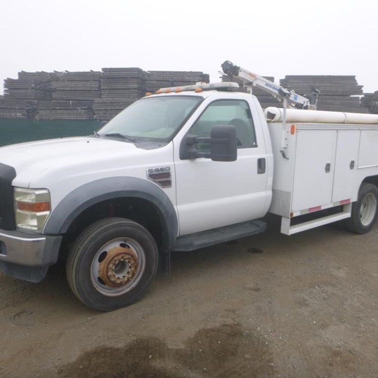 2009 FORD F550