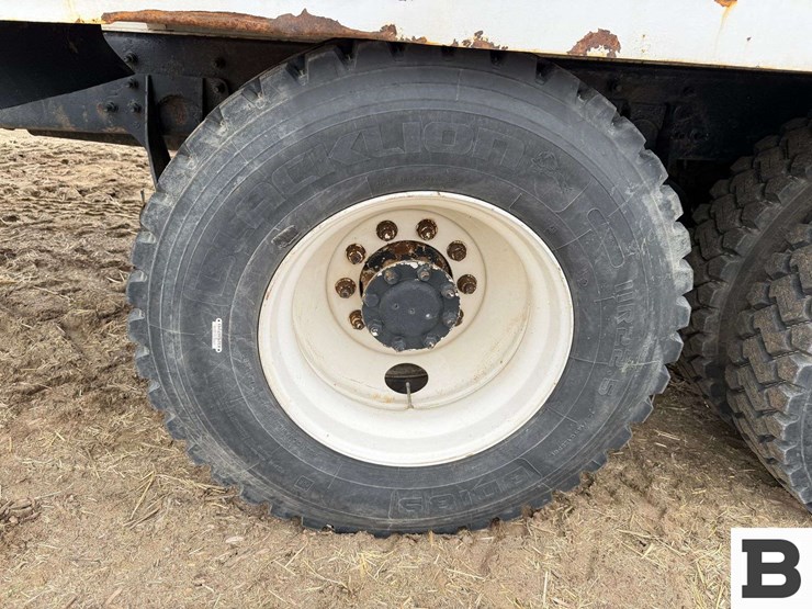 international-4400-image-31