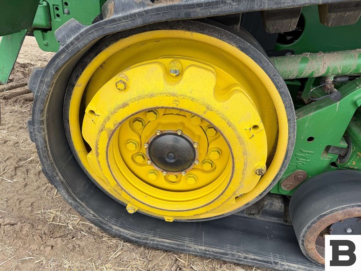 2015-john-deere-8370rt-image-19