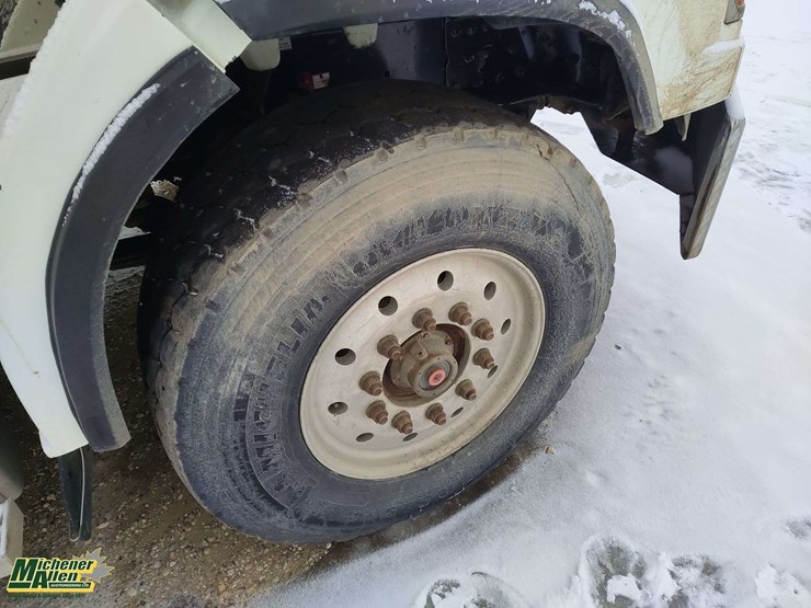 2014-western-star-4700-image-8