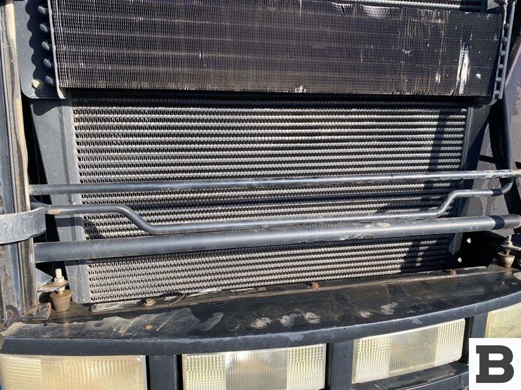 2007-case-ih-480-image-76