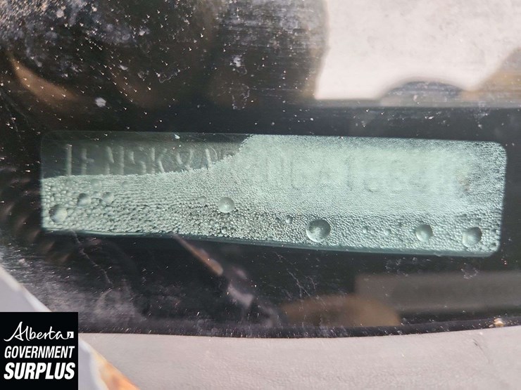 2013-ford-explorer-image-40