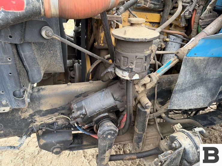 2003-international-7600-image-40