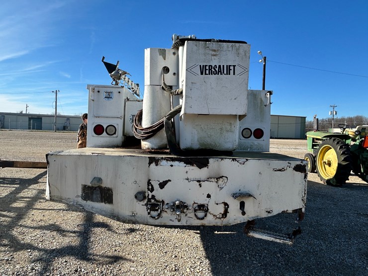 1996-international-4700-image-3