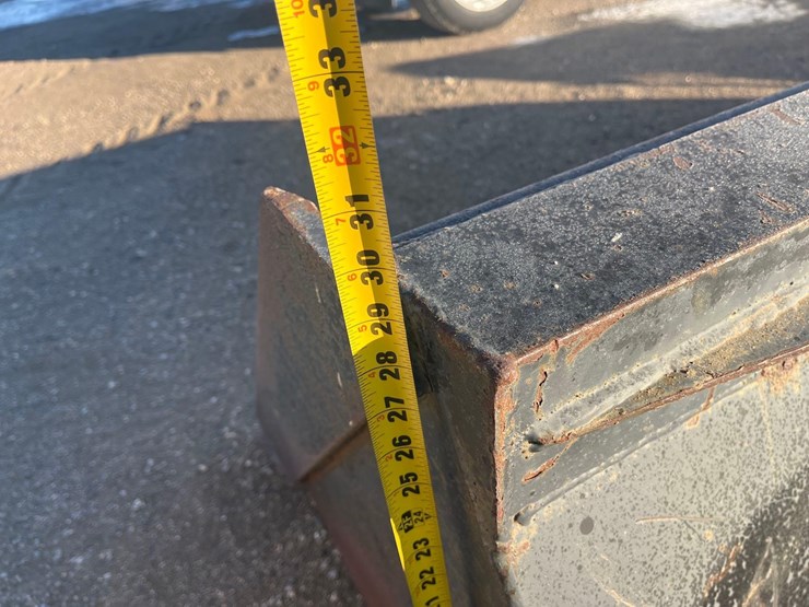 quick-tach-bucket-image-6