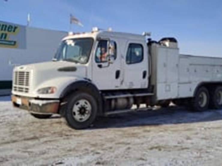 2012-freightliner-m2-112-t/a-service-truck-image-5