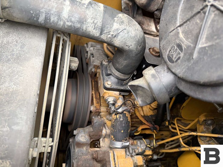 1998-caterpillar-416c-image-54