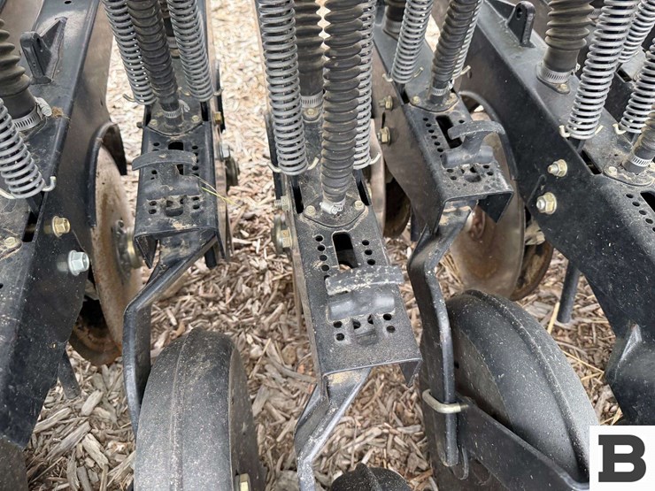 2000-great-plains-2000-4006-image-38