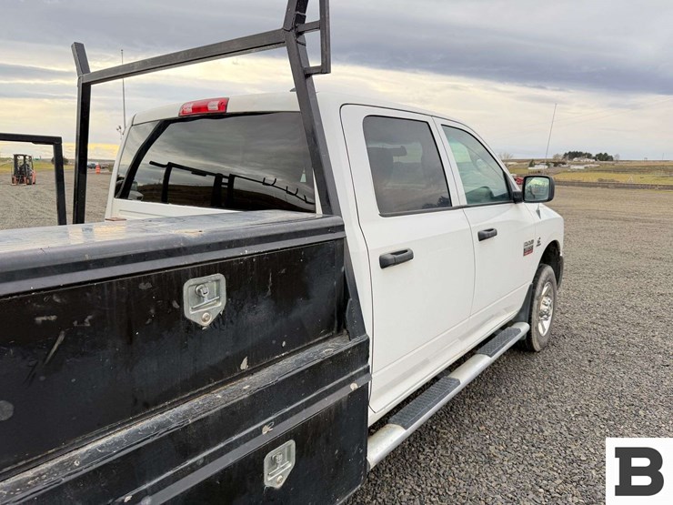 2012-dodge-ram-2500-image-22