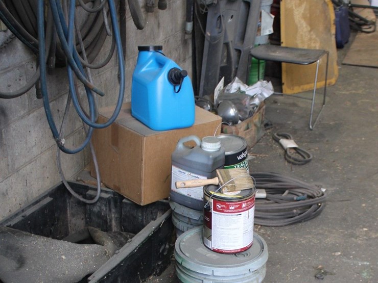 floor-clean-out-image-3