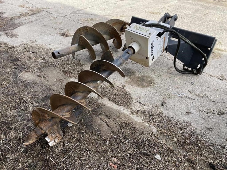 bobcat-universal-attach-post-hole-auger-image-3